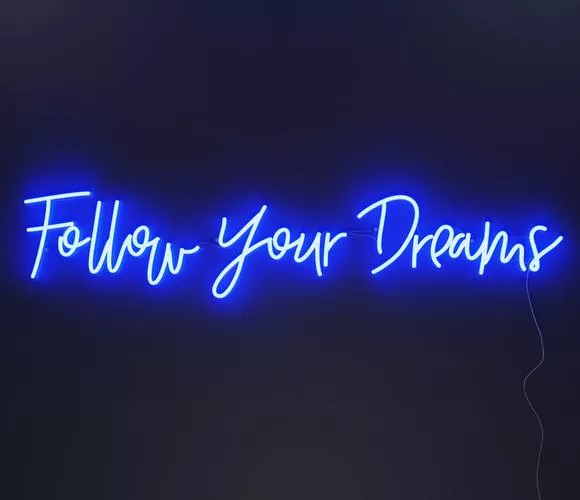 Follow_Your_Dreams_-_blue_580x500_crop_center