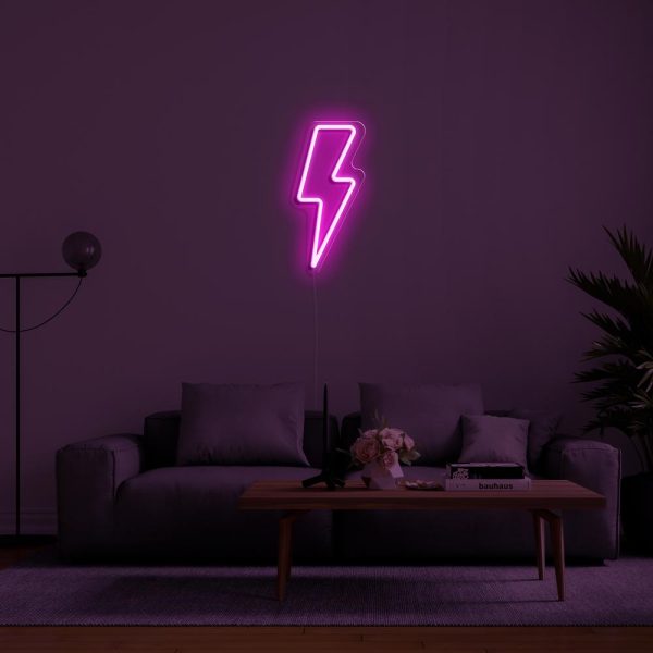 Lightningstrike-Nighttime-Pink_1000x